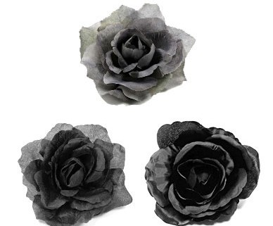 Ansteckrosen und Haarblüten in grau und schwarz